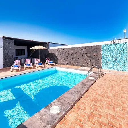 וילה Aurelia - Pool, Jacuzzi, Bbq And Ping-pong By Lanzarote *