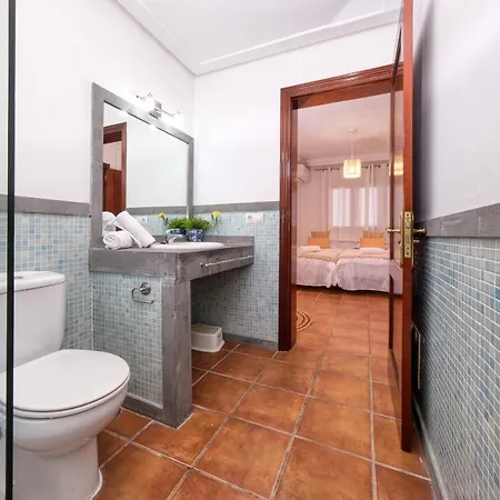 Aurelia - Pool, Jacuzzi, Bbq&ping-pong By Lanzarote Playa Blanca (Lanzarote)