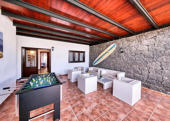 Aurelia - Pool, Jacuzzi, Bbq And Ping-pong By Lanzarote 别墅 *