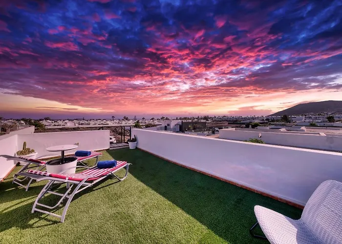 Aurelia - Pool, Jacuzzi, Bbq And Ping-pong By Lanzarote 普拉亚布兰卡